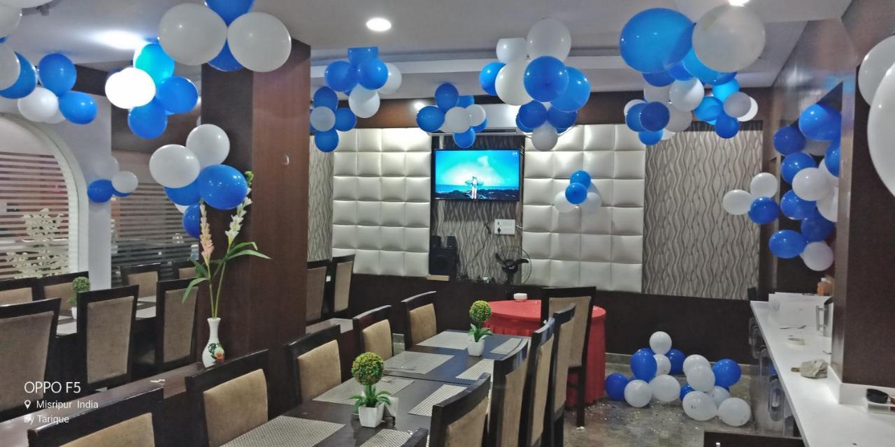 Hotel SS Grand Lucknow Buitenkant foto