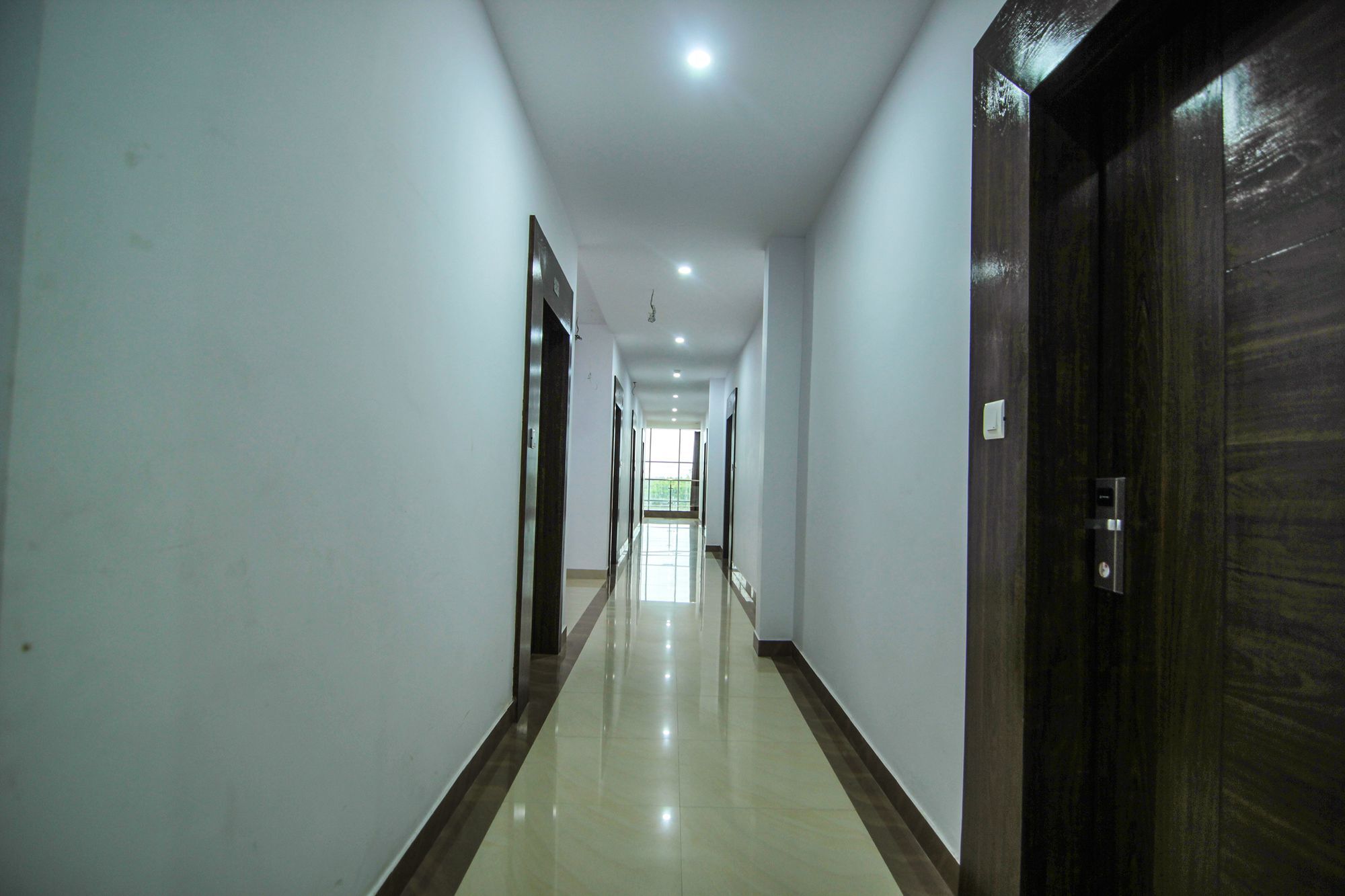Hotel SS Grand Lucknow Buitenkant foto